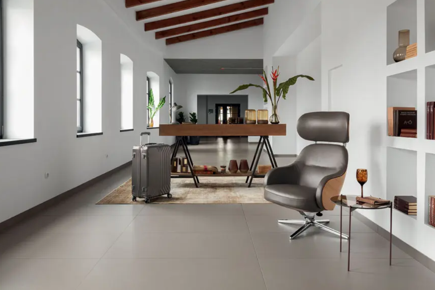 Nowoczesny hol z industrialnymi akcentami